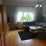 Apartment Alteschule15